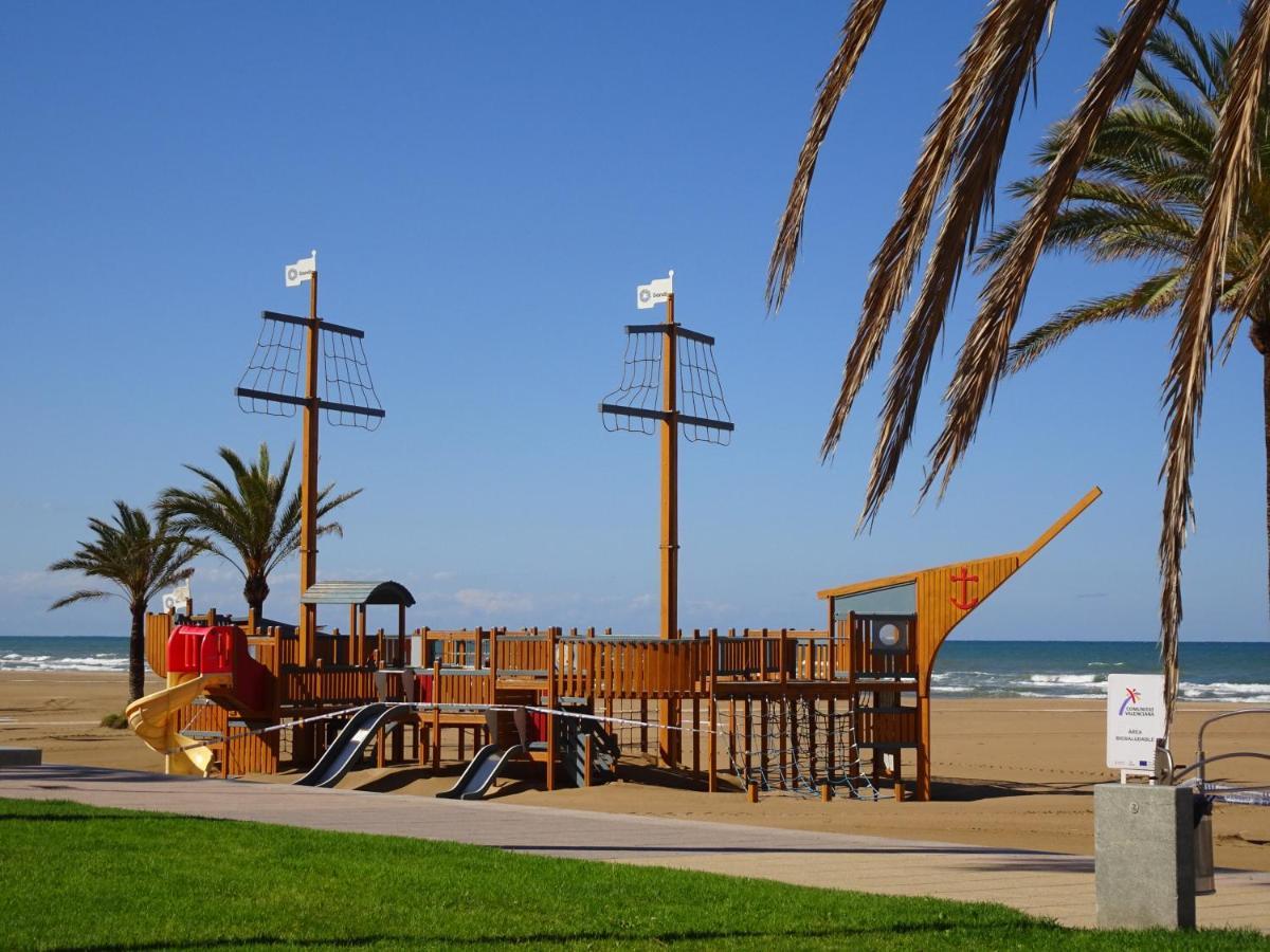 Universidad Del Mar - Alquiler Solo Familias Gandía Exteriér fotografie