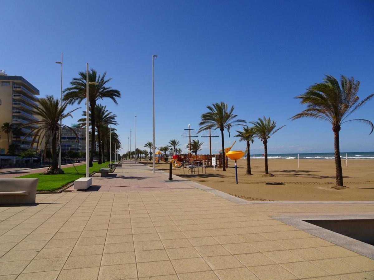 Universidad Del Mar - Alquiler Solo Familias Gandía Exteriér fotografie